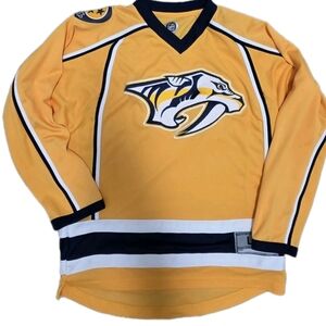 Nashville Predators NHL Hockey Jersey Womens Youth Size Large 14-16 Unisex Gold